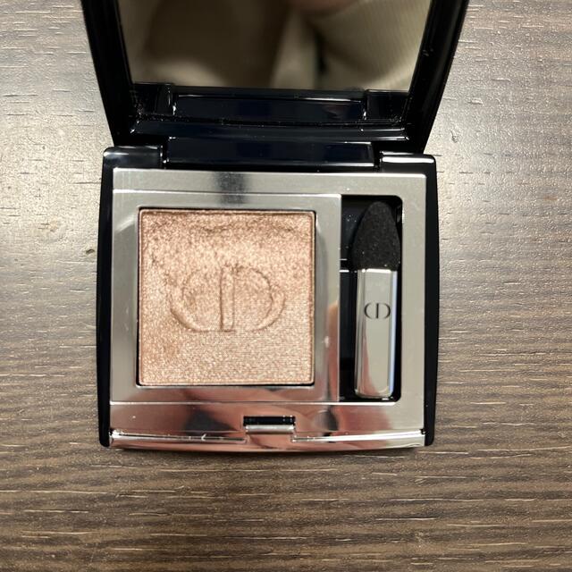 Christian Dior(クリスチャンディオール)のDior アイシャドウ kuu様 コスメ/美容のベースメイク/化粧品(アイシャドウ)の商品写真