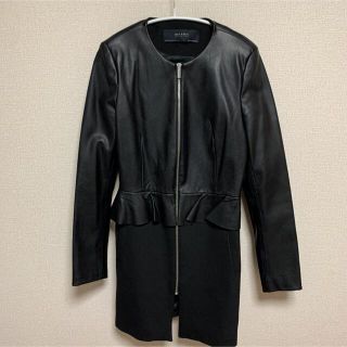 ザラ(ZARA)の【美品】　ザラ　フェイクレザーペプラムコート(ロングコート)