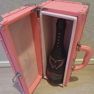 エンジェルハート(Angel Heart)のピンクの空瓶、化粧箱、コルクセット(小物入れ)