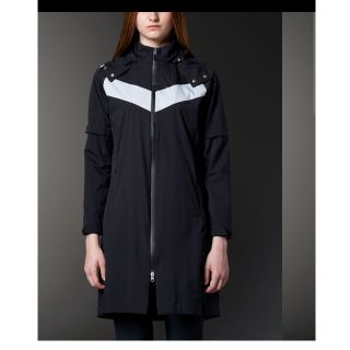 デサント(DESCENTE)の《 新品 》DESCENTE ストレッチレインワンピース(レインコート)