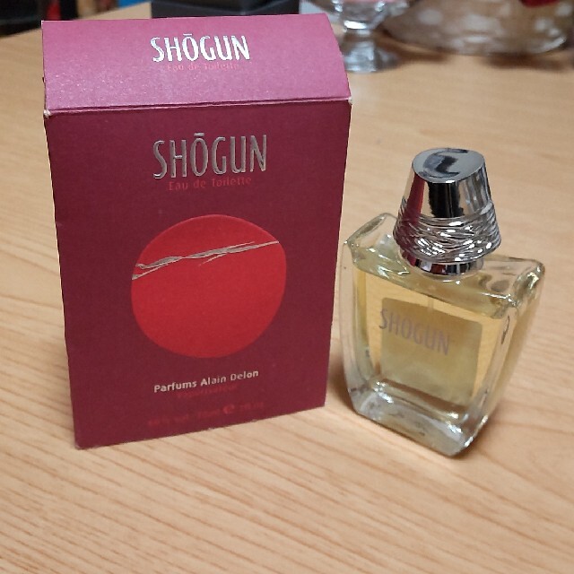 Alain Delon(アランドロン)のアランドロン　SHOGUN　香水30ml コスメ/美容の香水(香水(女性用))の商品写真