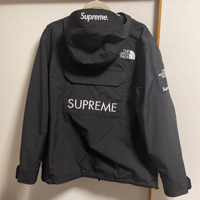 Supreme(シュプリーム)のsupreme north face cargo jacket メンズのジャケット/アウター(マウンテンパーカー)の商品写真