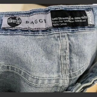 特別今週限定値下げ！！！levi's  silver Tab baggy