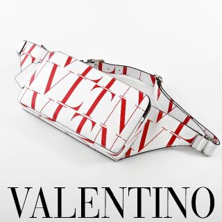 ヴァレンティノ(VALENTINO)の新品 Valentino Garavani VLTN タイムズ レザー バッグ(ボディーバッグ)