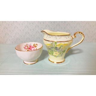 エインズレイ(Aynsley China)のエインズレイ　シュガーボウルとミルクピッチャー(食器)