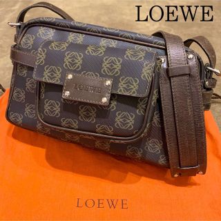 ロエベ(LOEWE)の【最終値下げ】ロエベ LOEWE  アナグラム 総柄プリント  袋付き(ショルダーバッグ)