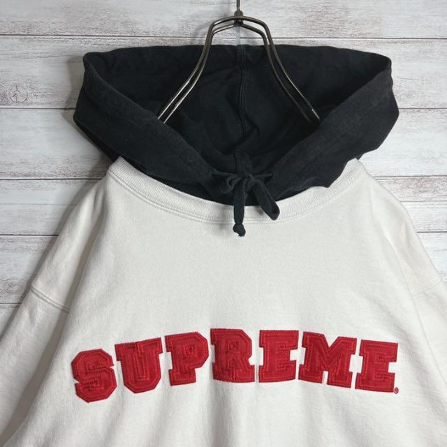 Supreme シュプリーム　肉厚　刺繍Sロゴ バイカラー パーカー