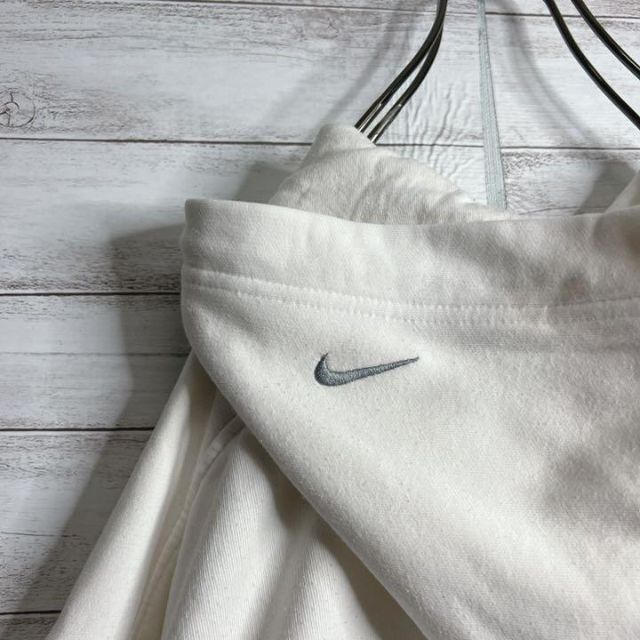 NIKE   入手困難!!ナイキ ✈︎刺繍ロゴ アーチロゴ ゆるだぼ 裏