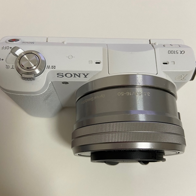 SONY(ソニー)のSONY ILCE−5100 ILCE-5100Y(W) sonyα5100 スマホ/家電/カメラのカメラ(ミラーレス一眼)の商品写真
