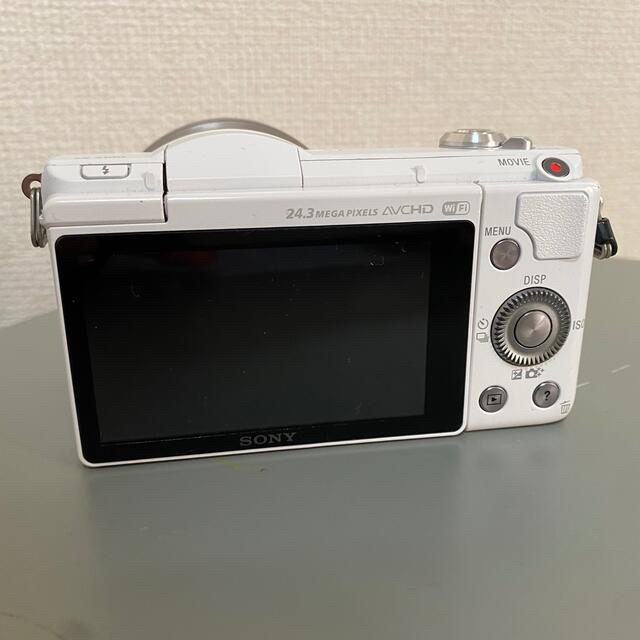 SONY(ソニー)のSONY ILCE−5100 ILCE-5100Y(W) sonyα5100 スマホ/家電/カメラのカメラ(ミラーレス一眼)の商品写真