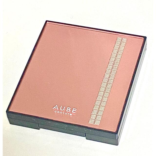 AUBE(オーブ)のAUBE アイシャドウ　ブラウン系 コスメ/美容のベースメイク/化粧品(アイシャドウ)の商品写真