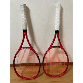 ヨネックス(YONEX)のヨネックス　ブイコア95  赤　2本セット(ラケット)