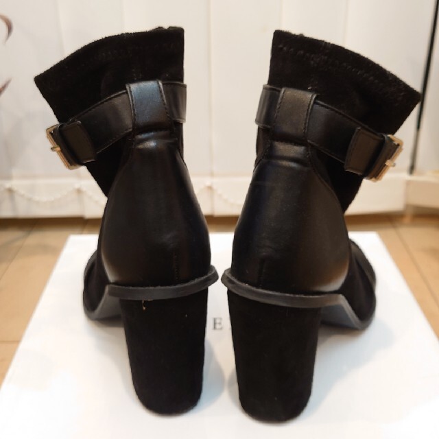 POOL SIDE(プールサイド)の黒『POOL SIDE』ショートブーツ レディースの靴/シューズ(ブーツ)の商品写真