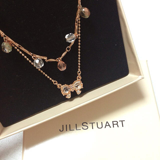 JILLSTUART(ジルスチュアート)のJILLSTUARTのネックレス レディースのアクセサリー(ネックレス)の商品写真