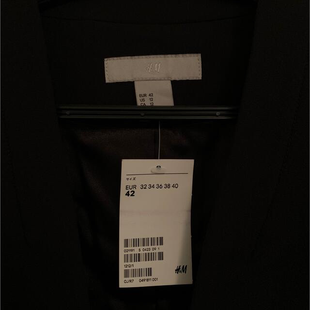 H&M(エイチアンドエム)の〈値下げ〉未使用／ブラック　パンツスーツ【3/5まで】 レディースのフォーマル/ドレス(スーツ)の商品写真