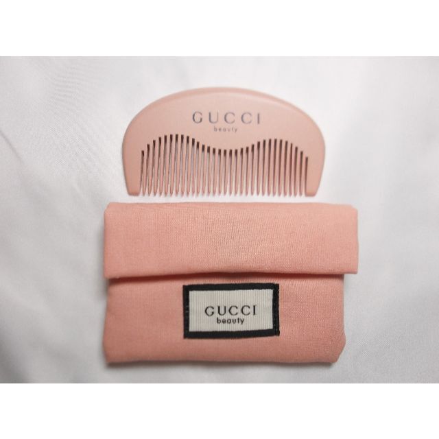 Gucci(グッチ)の新品未使用 GUCCI グッチ ポーチ＆コーム ノベルティ レディースのファッション小物(その他)の商品写真