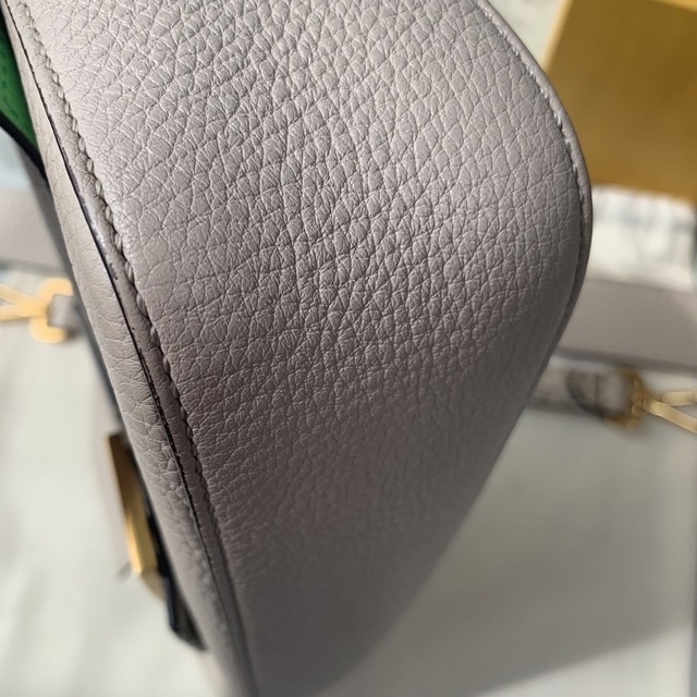 FENDI(フェンディ)のFENDI Roma Amor Leather Bag ラッピー２本セット レディースのバッグ(ショルダーバッグ)の商品写真