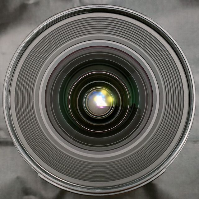 Nikon(ニコン)のAF-S NIKKOR 20mm f/1.8G ED フィルター付き スマホ/家電/カメラのカメラ(レンズ(単焦点))の商品写真