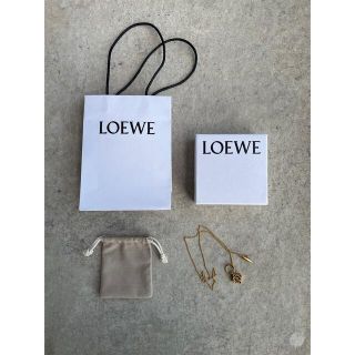 ロエベ(LOEWE)の美品　LOEWE ネックレス　※箱と紙袋付き(ネックレス)