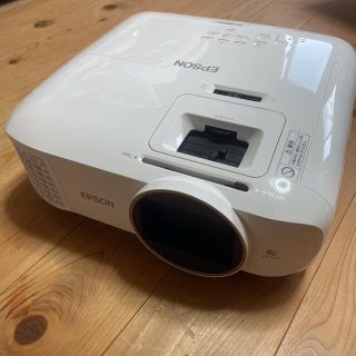 エプソン(EPSON)のプロジェクター　EPSON EH-TW5650(プロジェクター)