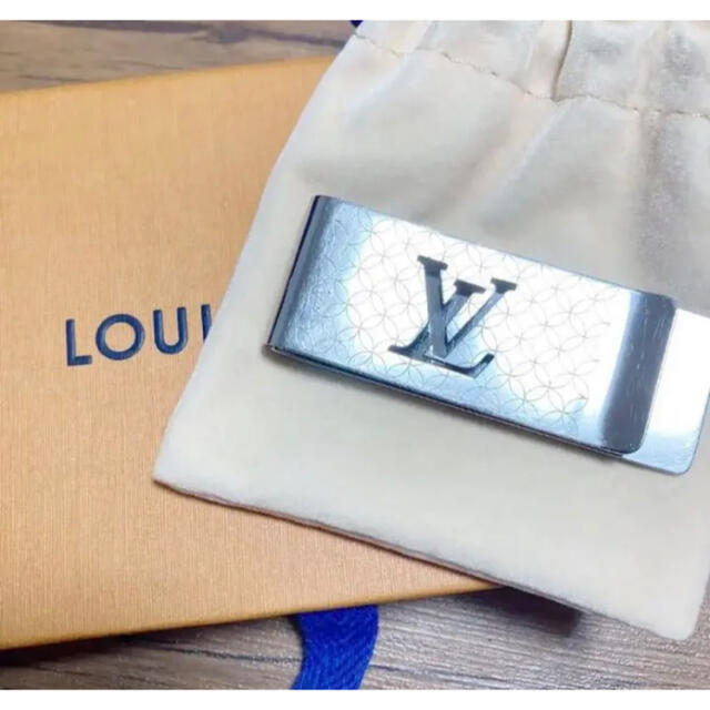 LOUIS VUITTON(ルイヴィトン)のLOUIS VUITTON  パンス・ビエ・シャンゼリゼ　マネークリップ メンズのファッション小物(マネークリップ)の商品写真