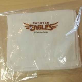 トウホクラクテンゴールデンイーグルス(東北楽天ゴールデンイーグルス)のRAKUTEN EAGLES　楽天イーグルス　 ネックタオル　白(記念品/関連グッズ)