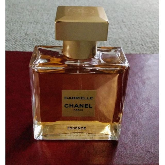 CHANEL(シャネル)のCHANEL 香水 GABRIELLE  ESSENCE コスメ/美容の香水(香水(女性用))の商品写真