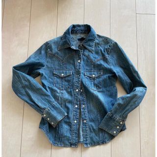 ギャップ(GAP)の美品　GAP デニムシャツ(シャツ/ブラウス(長袖/七分))