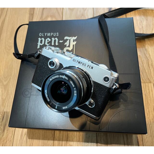 オリンパス　PEN-F 12mm F2.0レンズキット　ブラック　美品