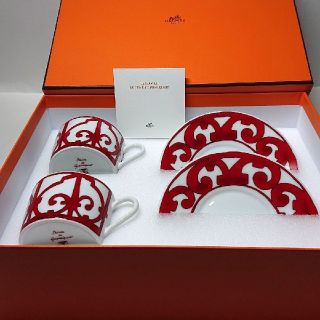 エルメス(Hermes)のエルメス ガダルキヴィール ティーカップ&ソーサー (160ml)×2客セット！(食器)