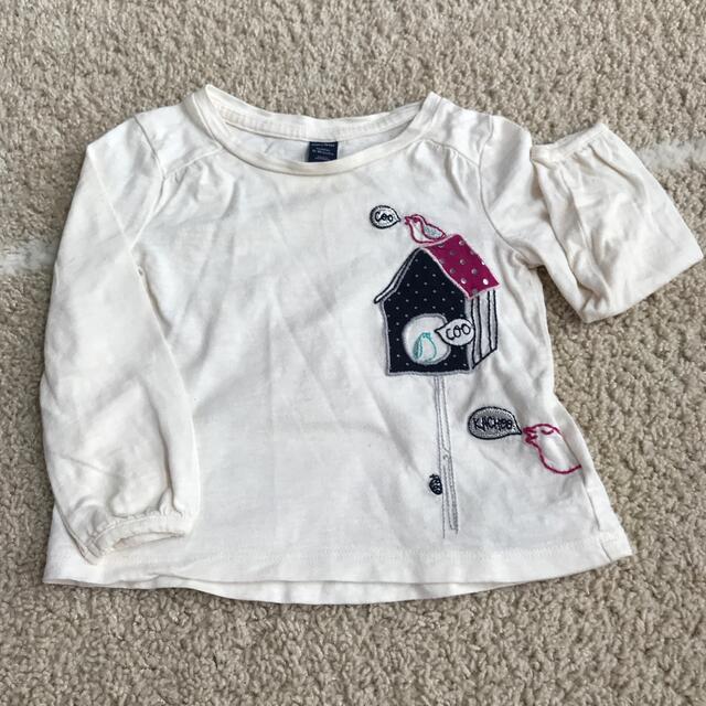 babyGAP(ベビーギャップ)のGAP長袖カットソー キッズ/ベビー/マタニティのベビー服(~85cm)(シャツ/カットソー)の商品写真