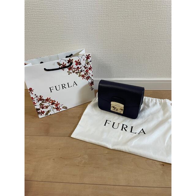 最終値下げ　正規品 FURLA メトロポリス チェーンバッグ