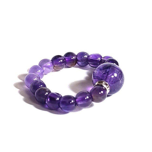 H2969【天然石】アメジスト ゴムタイプ 指輪 紫水晶 リング レディースのアクセサリー(リング(指輪))の商品写真