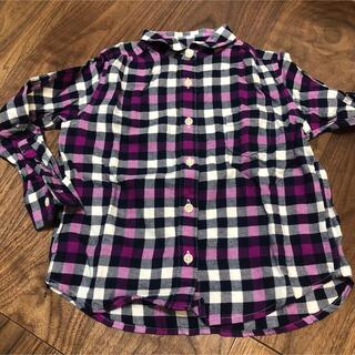 ユニクロ(UNIQLO)のユニクロ　紫パープル　チェックシャツ　110(Tシャツ/カットソー)