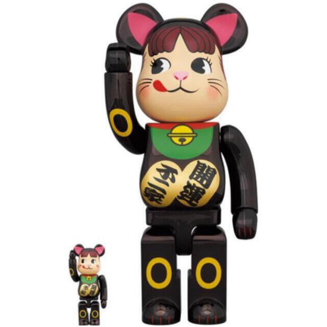 MEDICOM TOY(メディコムトイ)の[新品] BE@RBRICK 招き猫 ペコちゃん 黒メッキ 100％＆400％ エンタメ/ホビーのフィギュア(その他)の商品写真