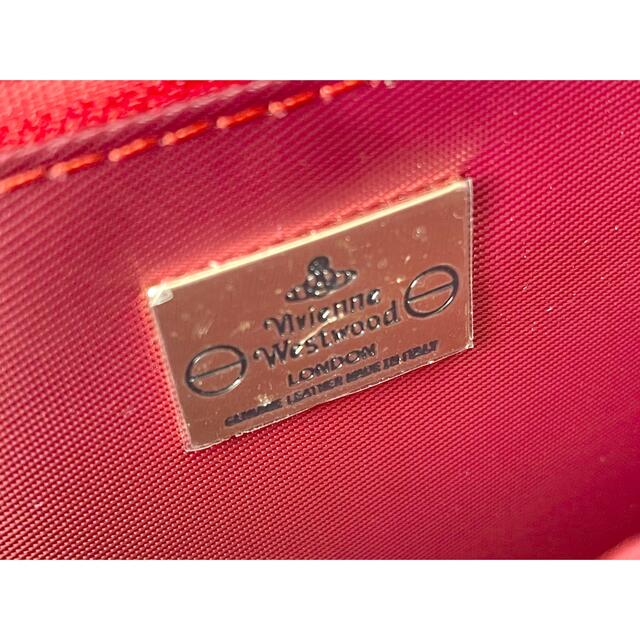 Vivienne Westwood(ヴィヴィアンウエストウッド)の新品未使用 ヴィヴィアン 長財布 光沢 Vivienne Westwood レディースのファッション小物(財布)の商品写真