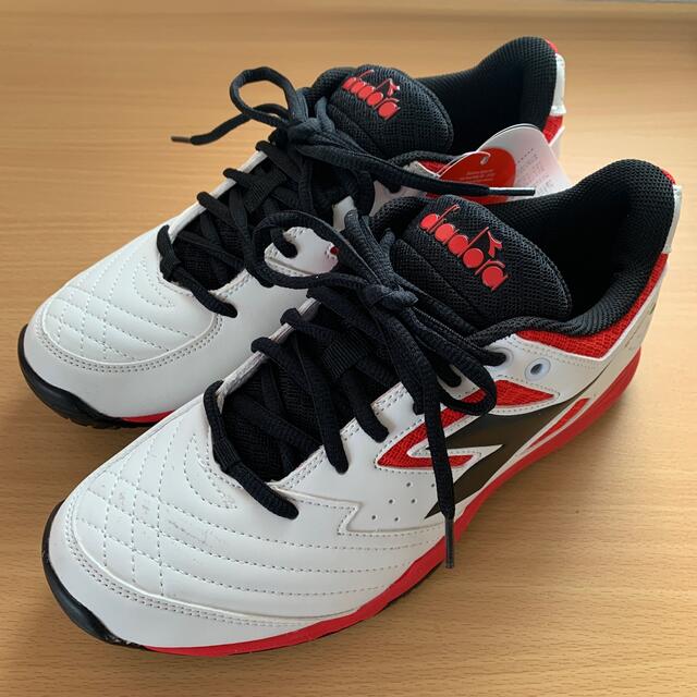 DIADORA(ディアドラ)のディアドラ★テニスシューズ（オムニクレー）25cm スポーツ/アウトドアのテニス(シューズ)の商品写真