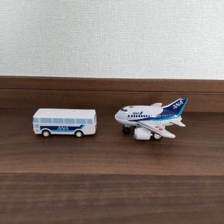 バス&飛行機(ミニカー)