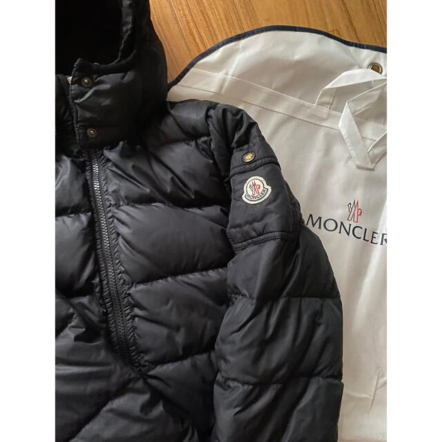 MONCLER(モンクレール)のモンクレールダウンコート　モカ　ブラック　クリーニング済 レディースのジャケット/アウター(ダウンコート)の商品写真