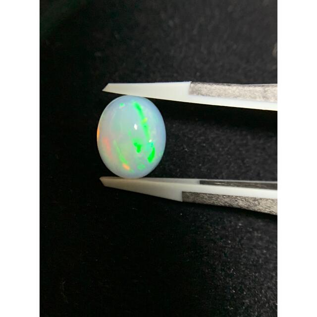 オパール 若干キャッツあり 2.9ct 4