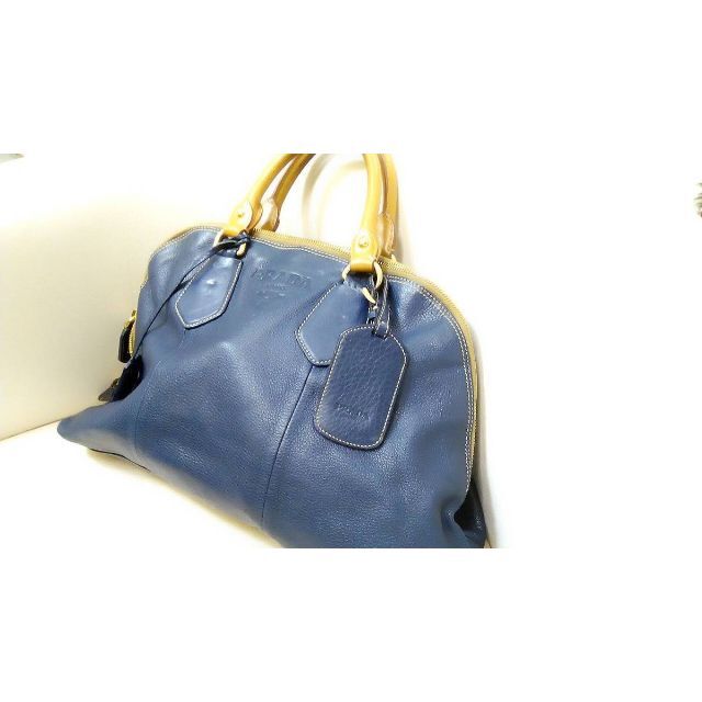 人気絶頂 PRADA - PRADA(プラダ) ブルーネイビー レザー ハンドバッグ