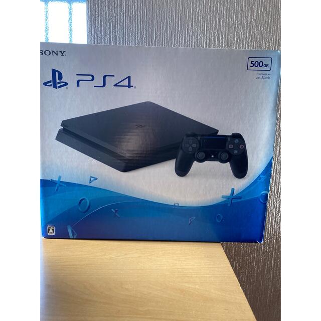 【新品　PlayStation4 本体 CUH-2000