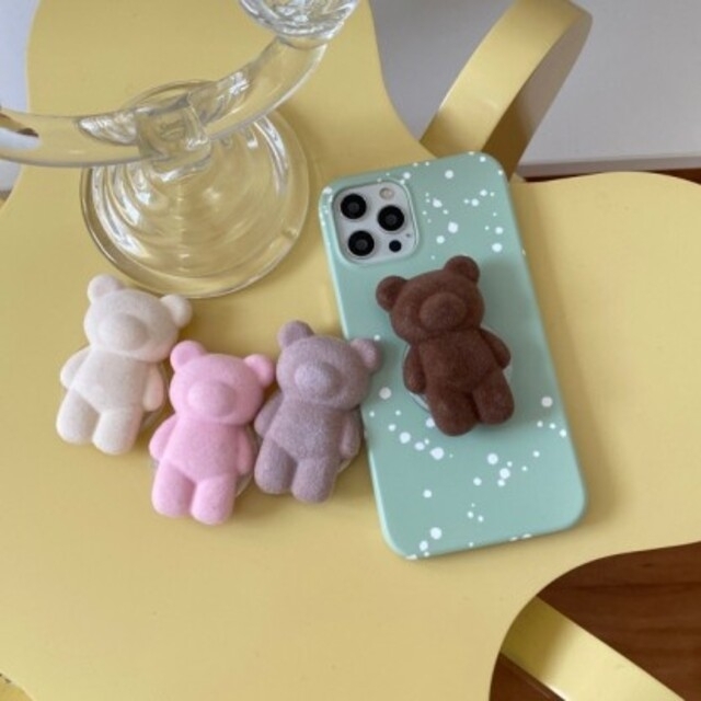 クマちゃん🐻スマホグリップ スマホ/家電/カメラのスマホアクセサリー(その他)の商品写真