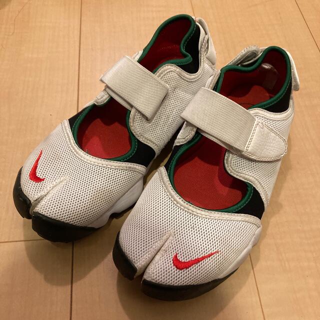 春特価????【NIKEエアリフト⭐︎24cm】白メッシュ×グリーン - スニーカー