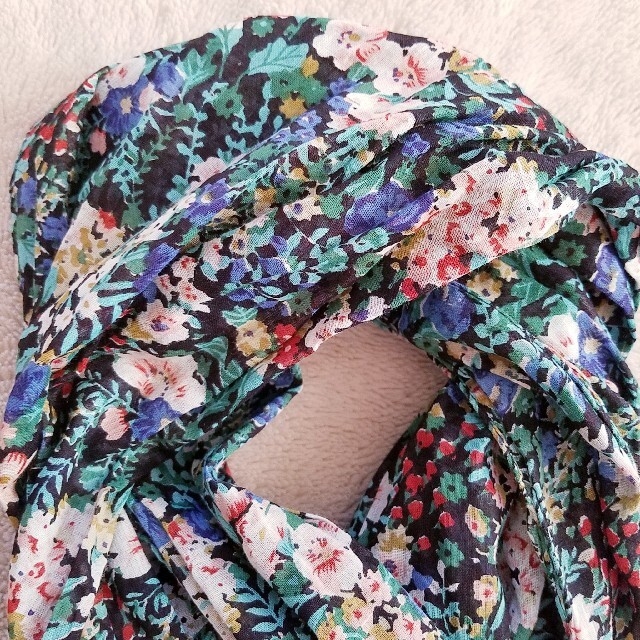 [made in india] botanical print stole 2