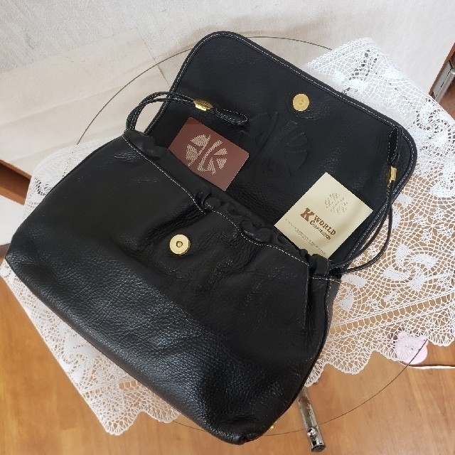 LOEWE(ロエベ)の★希少★エンリケロエベナッペ　レザークラッチ巾着バック　未使用 レディースのバッグ(クラッチバッグ)の商品写真