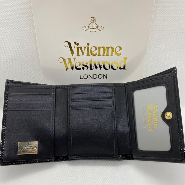 Vivienne Westwood(ヴィヴィアンウエストウッド)の【半額セール】　本物　ヴィヴィアンウエスウッド　三つ折り財布　ブラック　エナメル メンズのファッション小物(折り財布)の商品写真