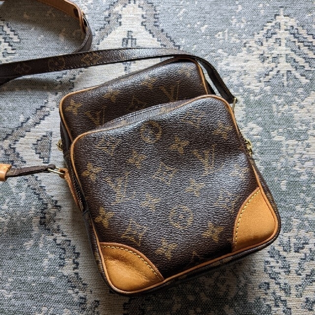 LOUIS VUITTON(ルイヴィトン)の★マサソーママ様専用Vintage Louisvuitton ヴィトン アマゾン レディースのバッグ(ショルダーバッグ)の商品写真