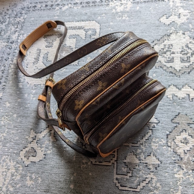 LOUIS VUITTON(ルイヴィトン)の★マサソーママ様専用Vintage Louisvuitton ヴィトン アマゾン レディースのバッグ(ショルダーバッグ)の商品写真