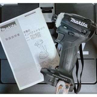 マキタ(Makita)のマキタ　最新インパクトドライバー　TD172DRGX  本体プラスケース(工具/メンテナンス)